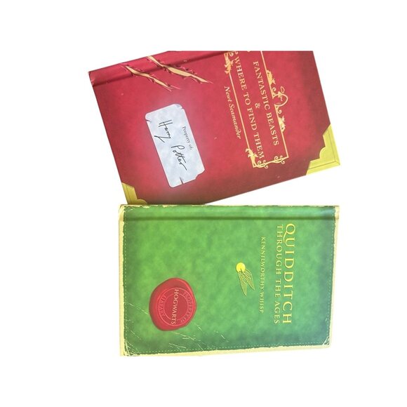 Harry Potter boxed collection Fantastic beasts and quidditch thru the ages - Picture 3 of 12